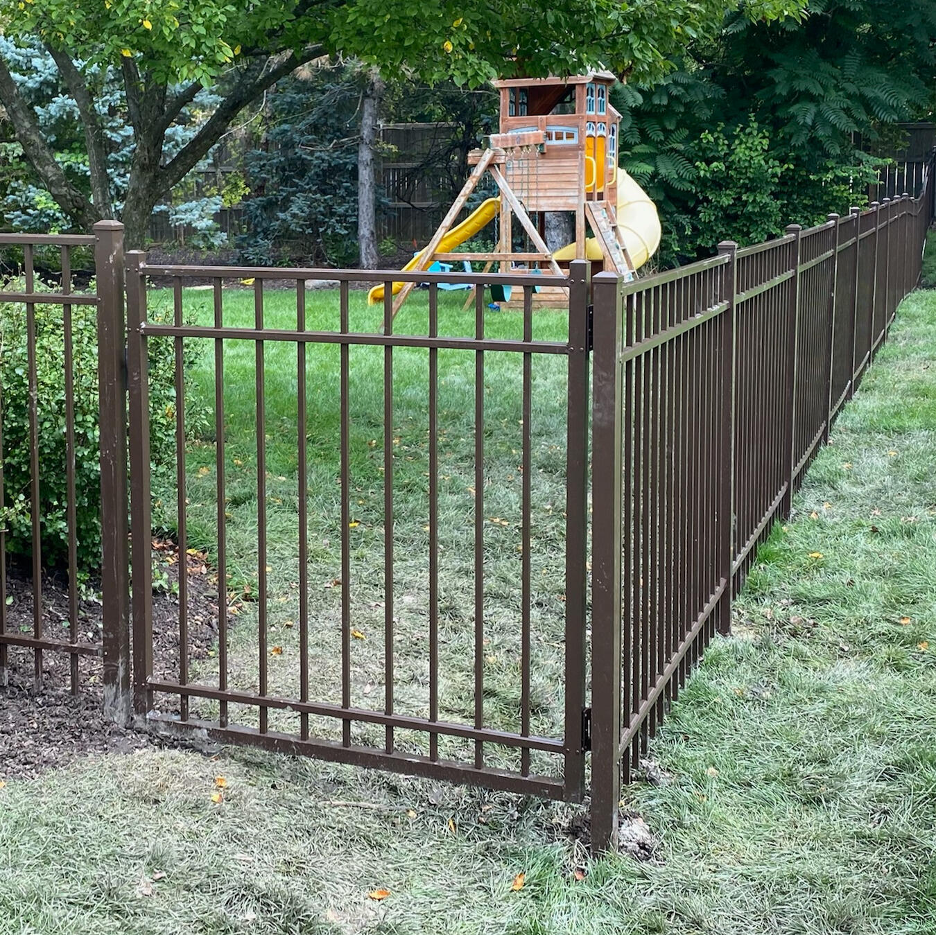 Aluminum Fence Company Kane County